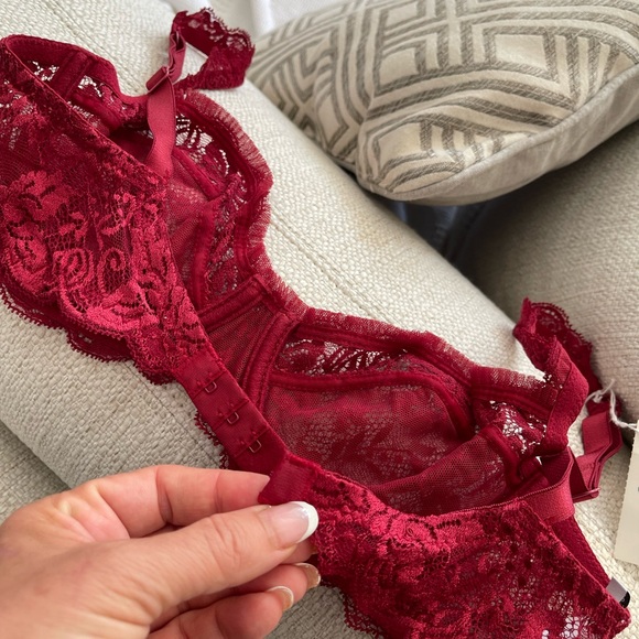 Christian Dior bordeaux color bra 34A (burgundy) - Picture 6 of 10